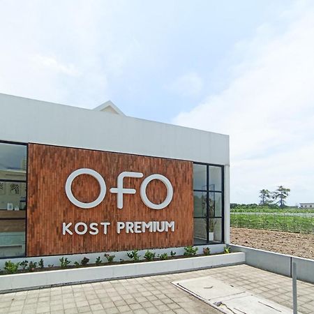 Ofo Kost Premium Kampung Inggris Pare Syariah Mitra Reddoorz Hotel Kültér fotó