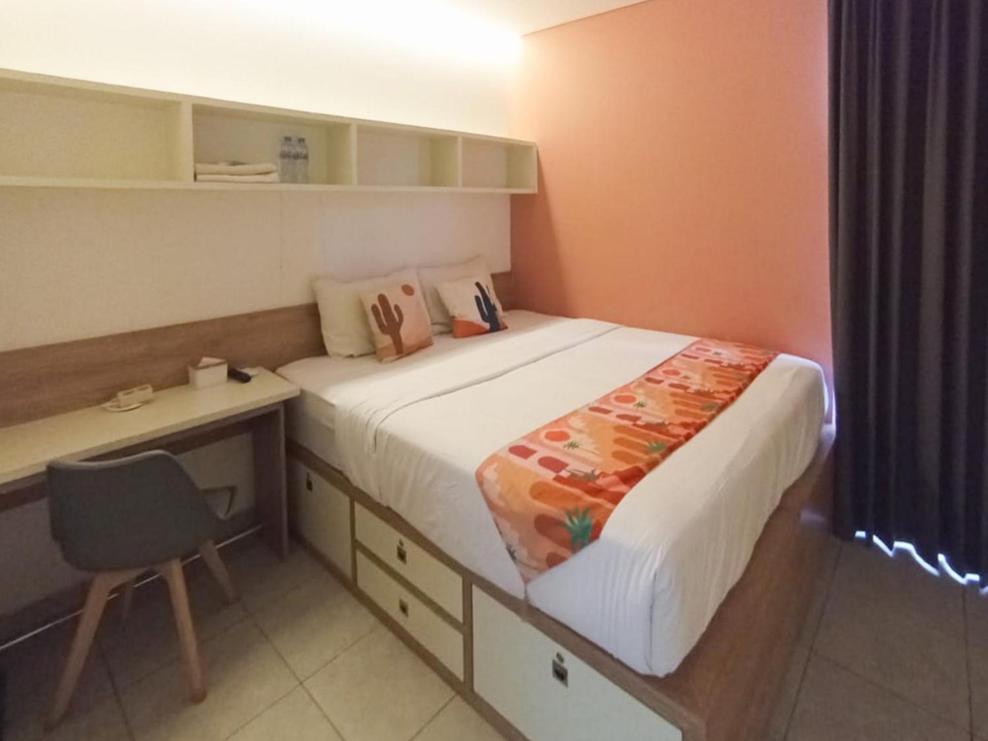 Ofo Kost Premium Kampung Inggris Pare Syariah Mitra Reddoorz Hotel Kültér fotó