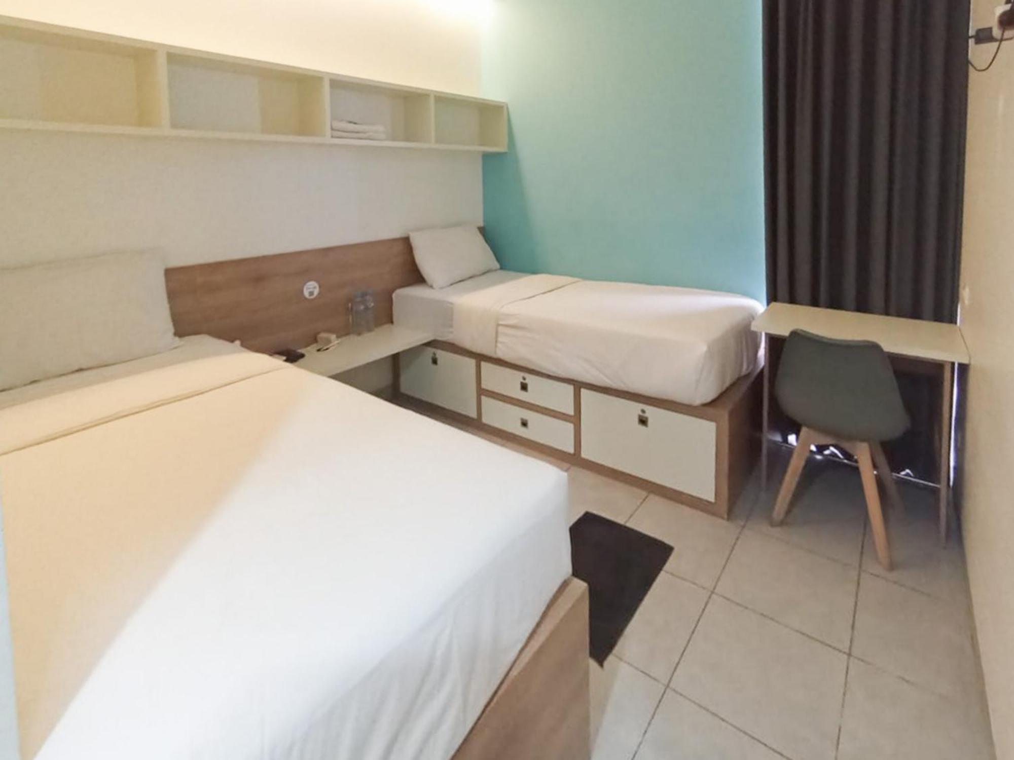 Ofo Kost Premium Kampung Inggris Pare Syariah Mitra Reddoorz Hotel Kültér fotó