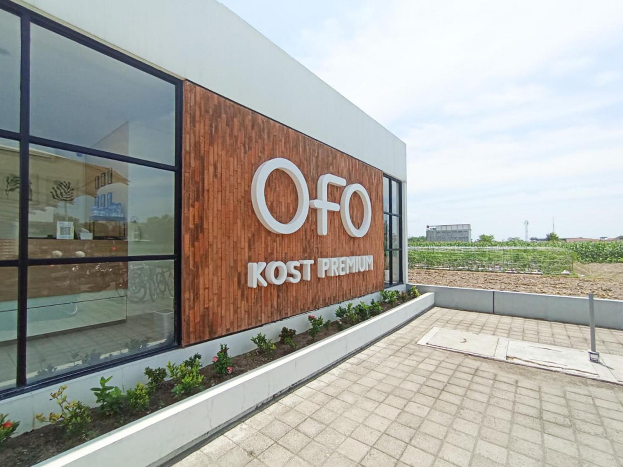 Ofo Kost Premium Kampung Inggris Pare Syariah Mitra Reddoorz Hotel Kültér fotó