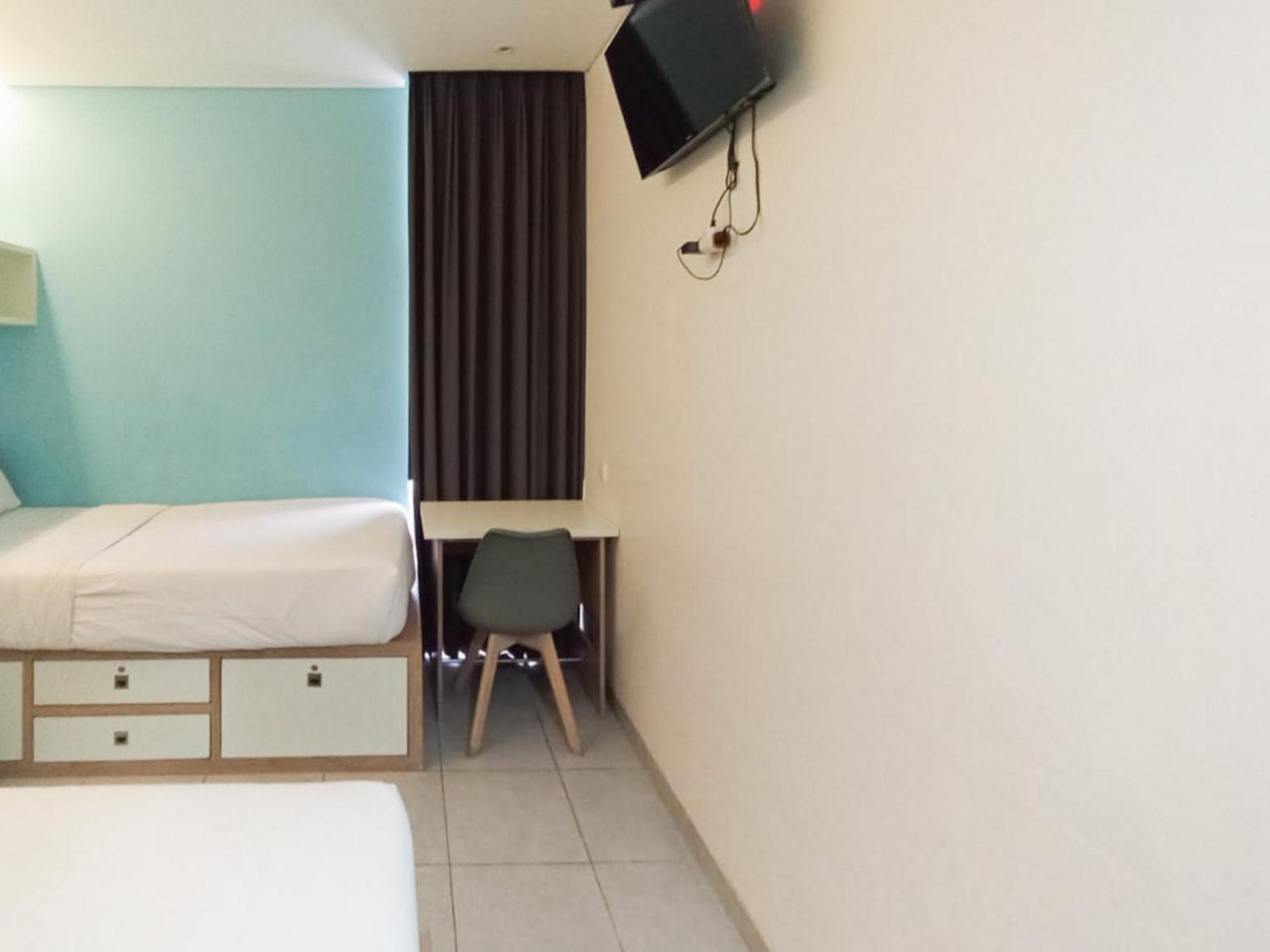 Ofo Kost Premium Kampung Inggris Pare Syariah Mitra Reddoorz Hotel Kültér fotó